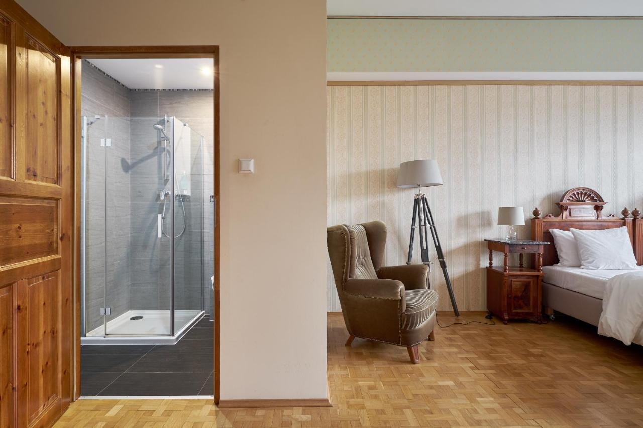 Boutique Palac Warmatowice Sienkiewiczowskie Legnica Bagian luar foto