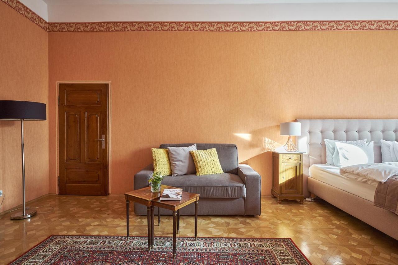 Boutique Palac Warmatowice Sienkiewiczowskie Legnica Bagian luar foto