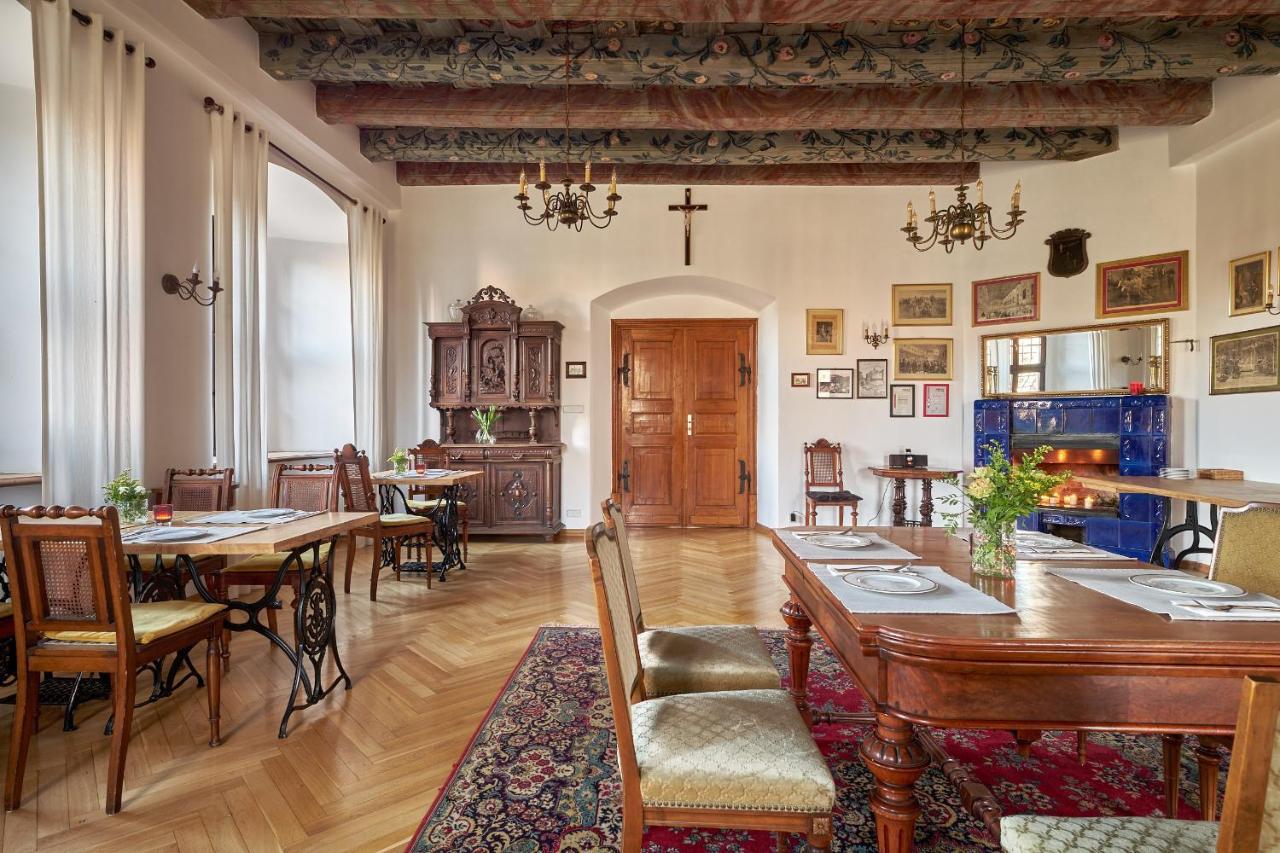 Boutique Palac Warmatowice Sienkiewiczowskie Legnica Bagian luar foto